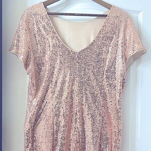 Rose gold floor length sequenced dress sized XXL fits like an XL satin lined ￼